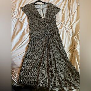 Max Studio Black and White V-Neck Asymmetrical Dress